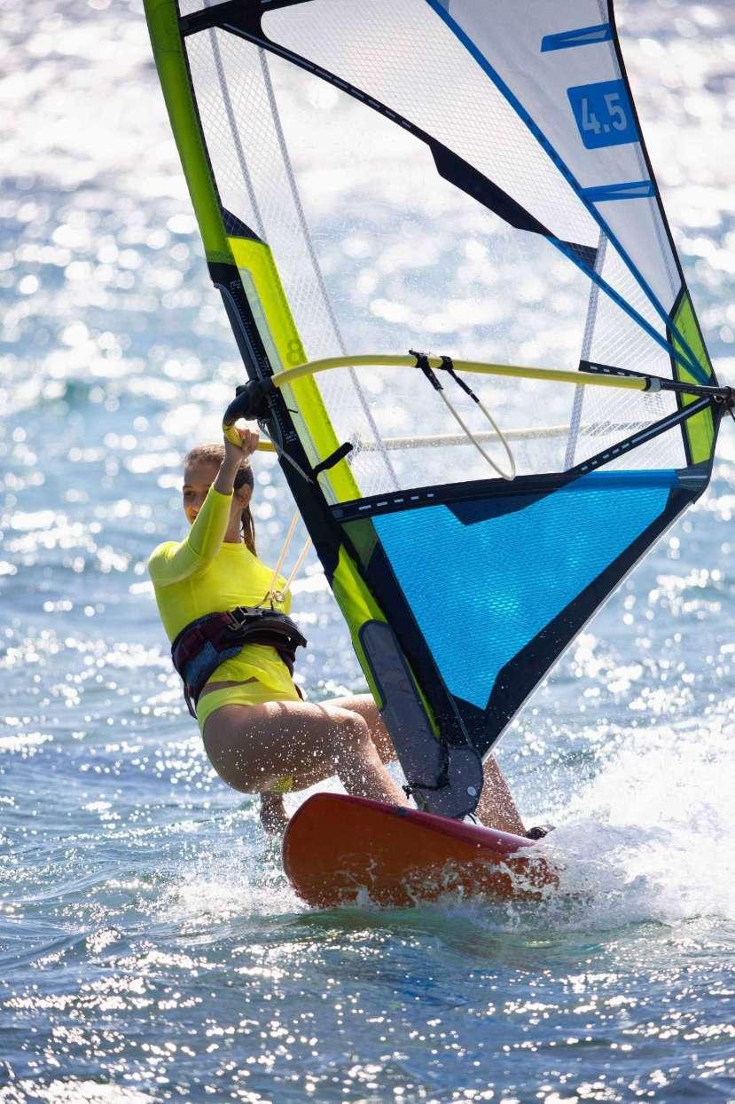 泰安旅游经济开发区张灯结彩迎新春